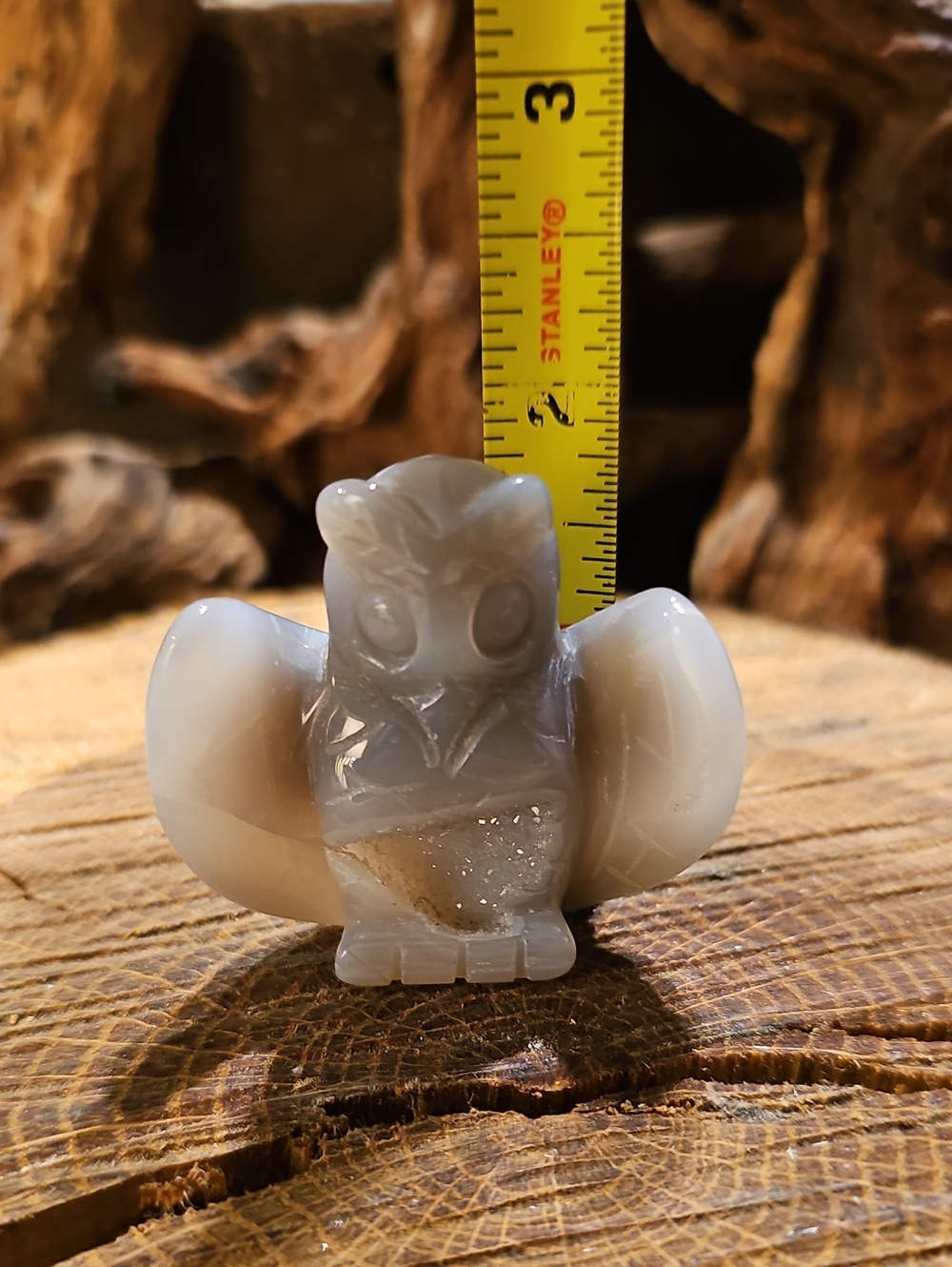 Carved Agate Owl Figurine - Gray and Cream Druzy Center - Picture 9 of 9